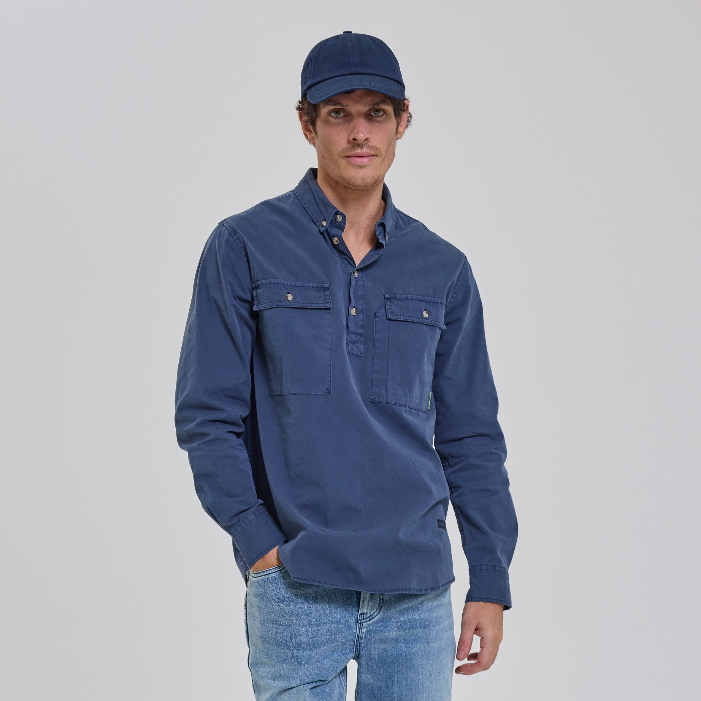 HERITAGE HALF BUTTON